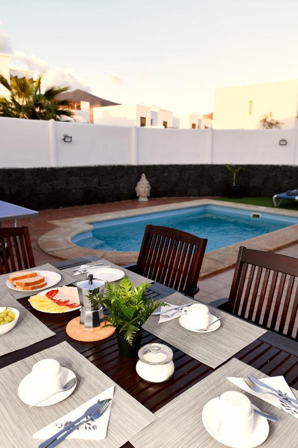Villa Torres Yaiza  Exteriör bild